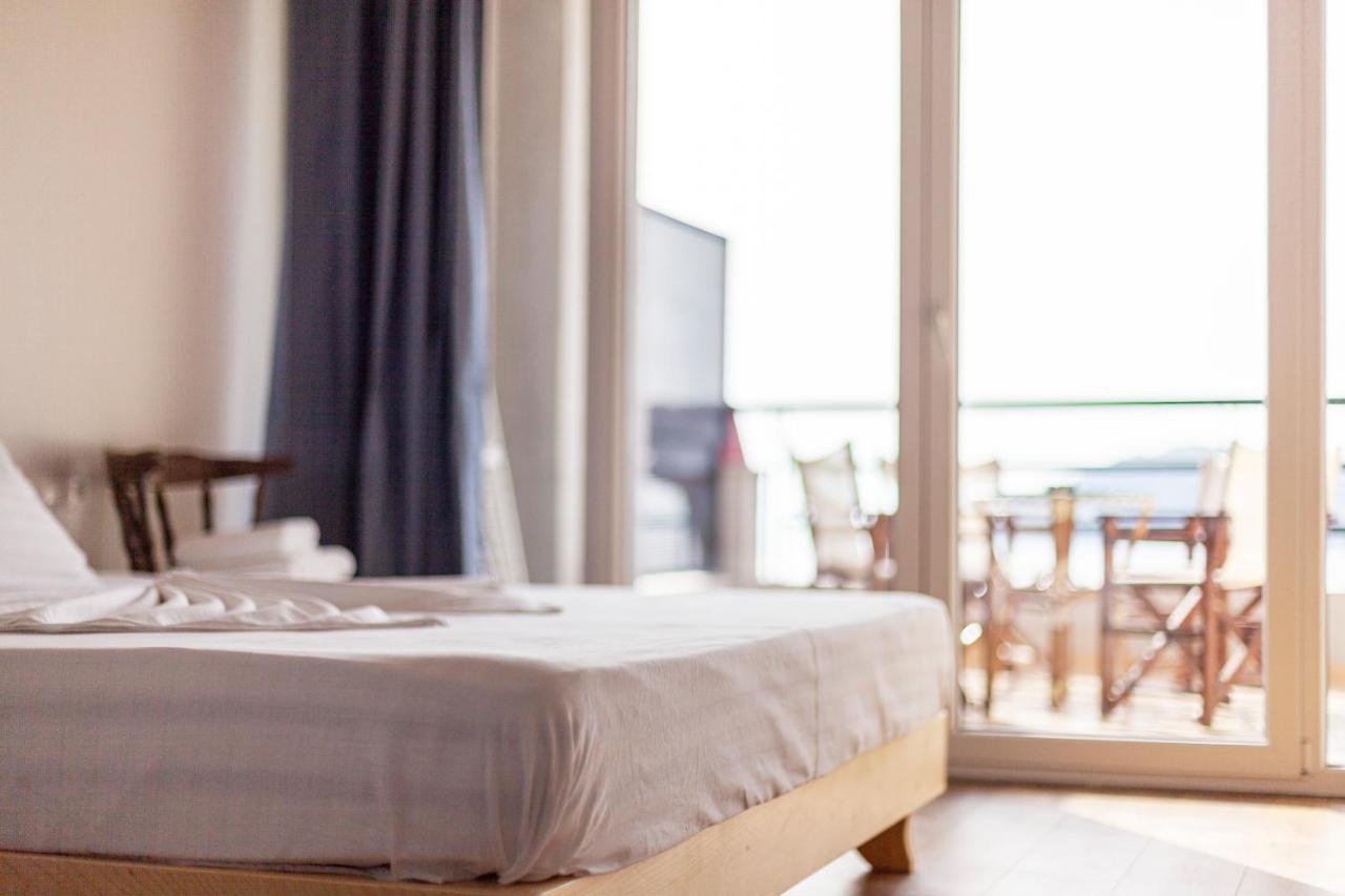 Toni Retzo Rooms Химара Экстерьер фото