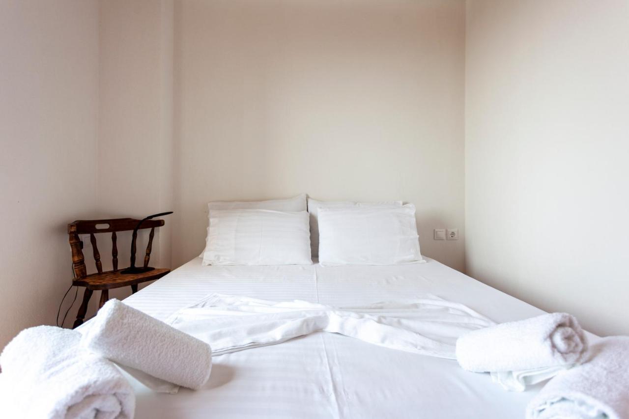 Toni Retzo Rooms Химара Экстерьер фото