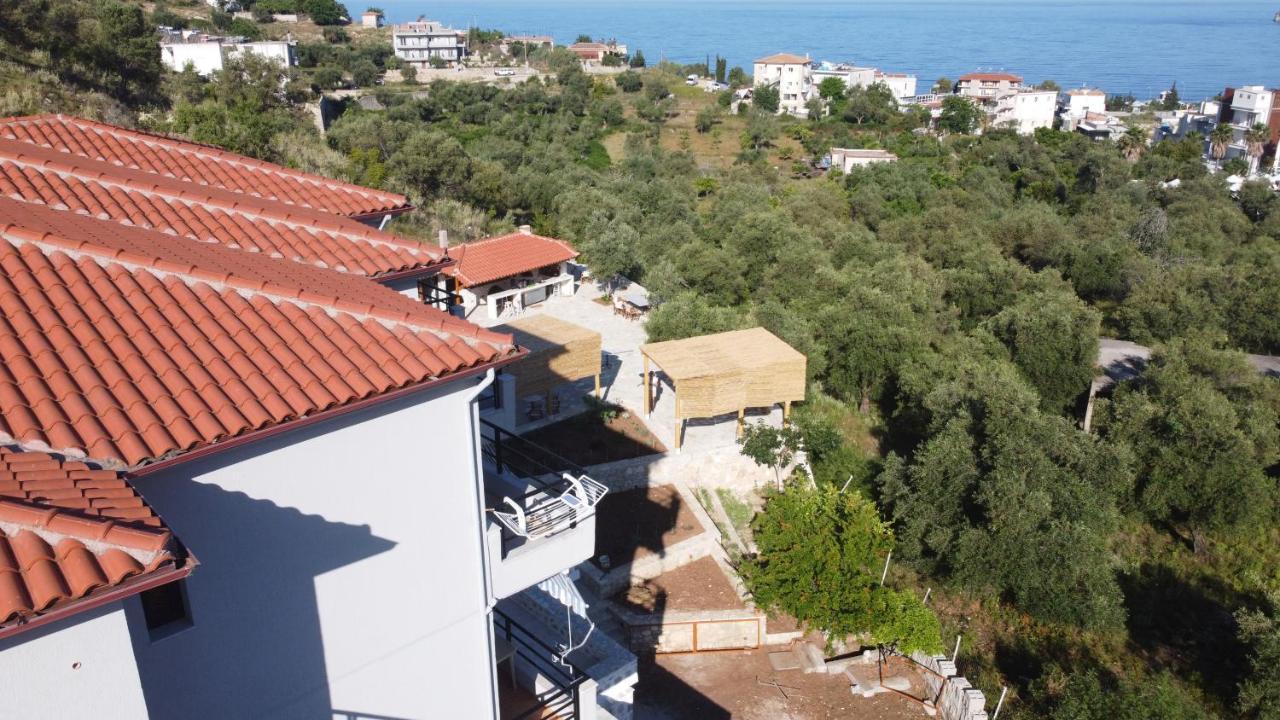 Toni Retzo Rooms Химара Экстерьер фото